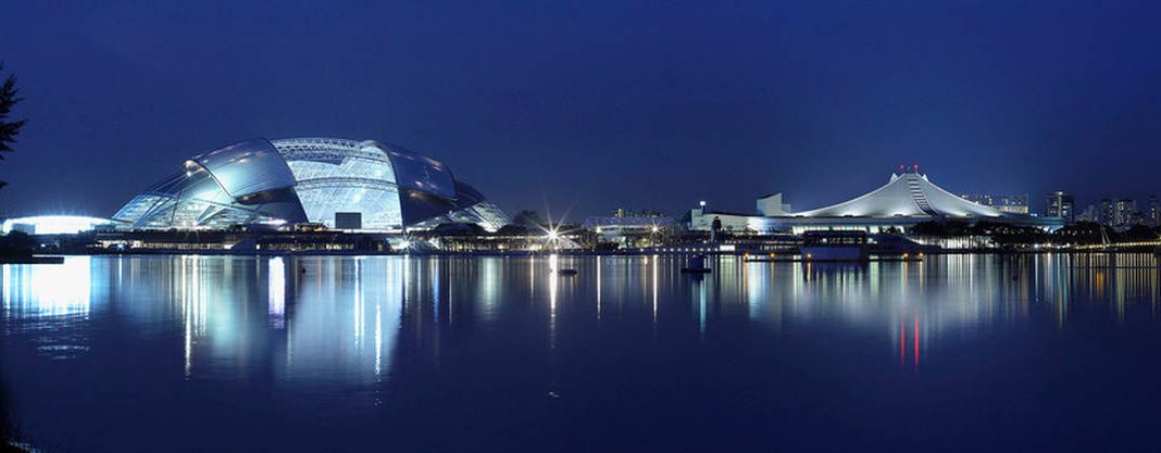 A key feature of the Singapore Sports Hub is the integration of retail restaurant and office space around the stadium. The seamless physical connectivity between these spaces ensures that the precinct is continually busy and active on event and non-event days : Photo credit © Franklin Kwan