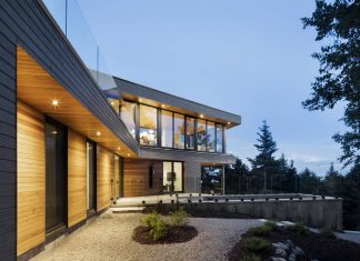 Altaïr House en Cap-à-l'Aigle, QC, Canadá by Bourgeois / Lechasseur Architects : Photo credit © Adrien Williams