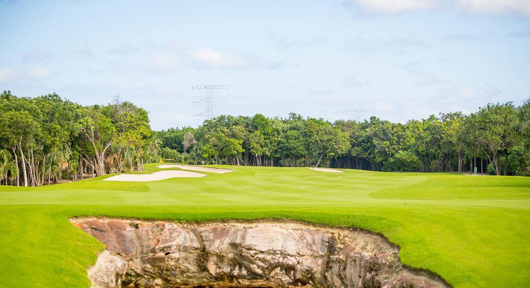 Campos de Golf el Camaleón de Mayakoba y el Iberostar en la Riviera Maya : Photo credit © Mayakoba