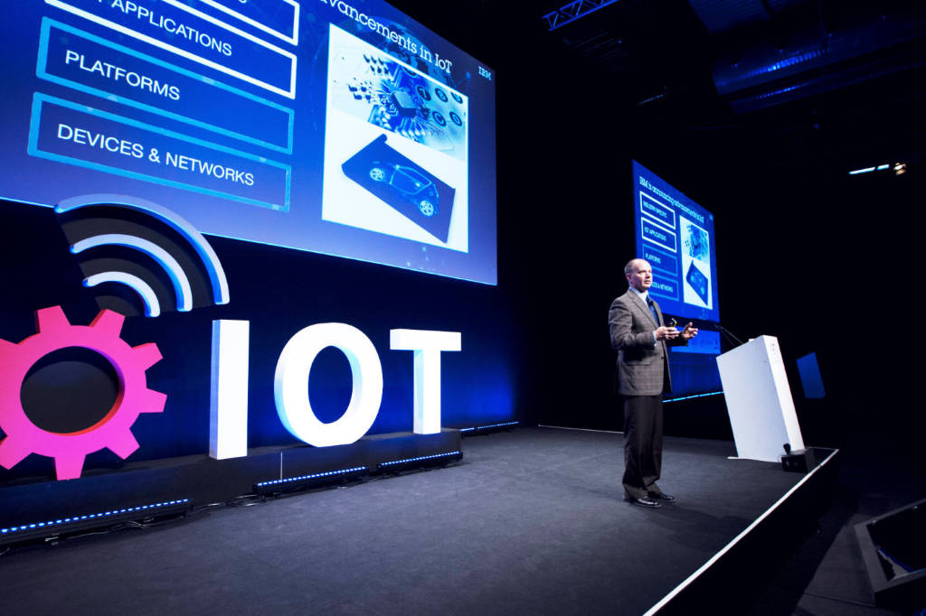Jonathan Ballon vicepresidente y director general de Intel Internet of Things Group : Fotografía © Fira de Barcelona