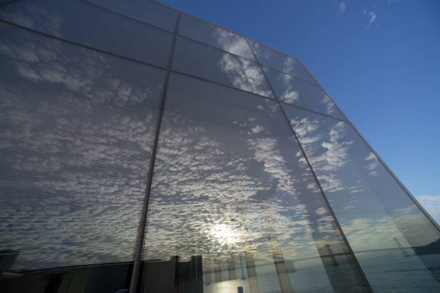 Exterior de la Galería Fisher Bay Observatory Gallery totalmente de cristal del Exploratorium : Image by Amy Snyder © Exploratorium, www.exploratorium.edu