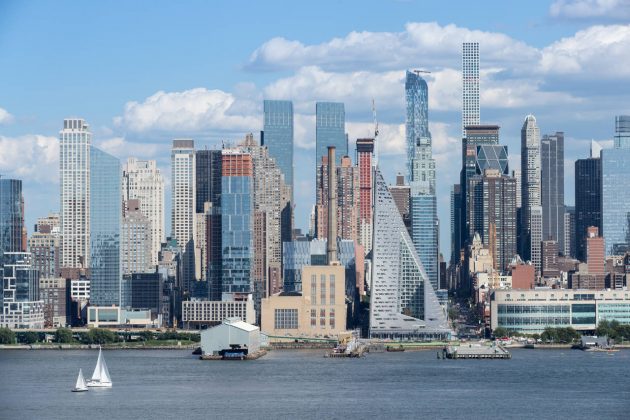 VIΛ 57 West Skyline by BIG – Bjarke Ingels Group : Photo credit © Iwan Baan