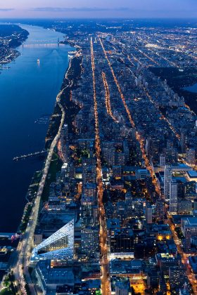 VIΛ 57 West Aerial View by Night by BIG – Bjarke Ingels Group : Photo credit © Iwan Baan