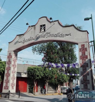 Arco de Santa María Tomatlán : Foto © INAH