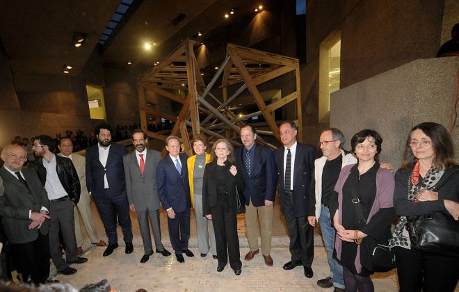 Inauguración Escultura Cubo Transitable de 6 metros del Arq. Teodoro Gonzalez de León : Fotografía © ALR - Secretaría de Cultura de México