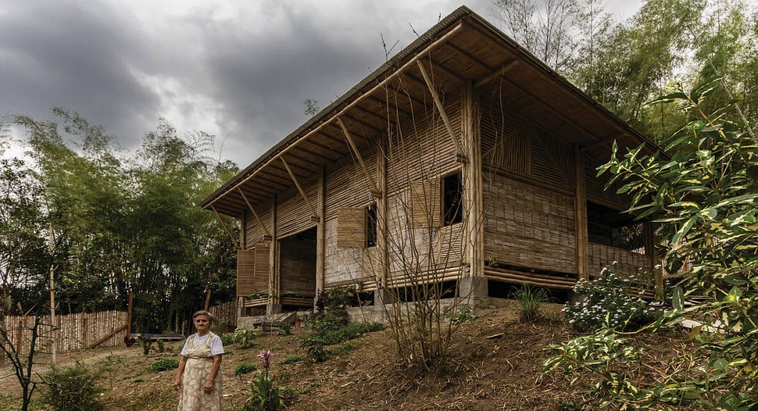 Casa Convento. Enrique Mora Alvarado. Ecuador : Photo © Juan Alberto Andrade