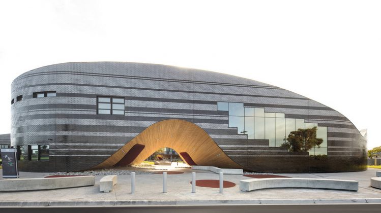 McBride Charles Ryan – The Infinity Centre, Penleigh and Essendon Grammar School : Photo credit © John Gollings