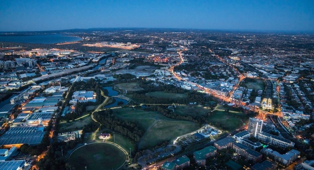 Turf Design Studio & Environmental Partnership with Alluvium, Turpin + Crawford Studio, Dragonfly Environmental and Partridge – Sydney Park Water Re-use Project : Photo credit © Ethan Rohloff