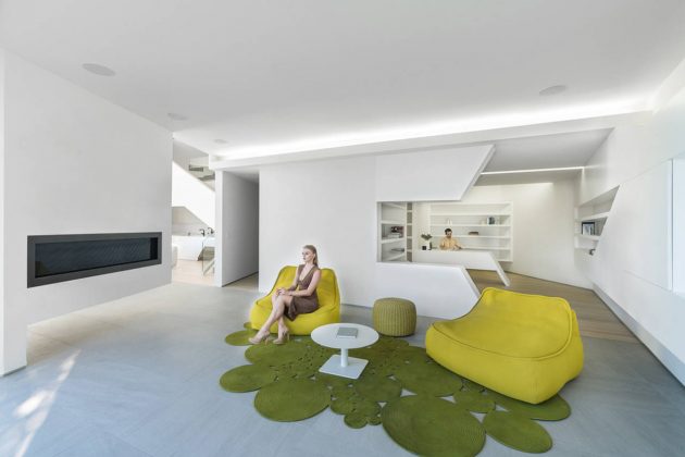 MU77 - FAMILY ROOM BY ARSHIA ARCHITECTS : Photo credit © PAUL VU