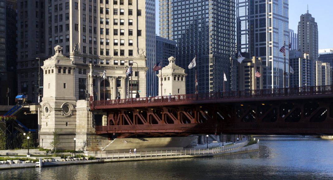 Chicago Riverwalk by Ross Barney Architects : Photo © Kate Joyce Studios