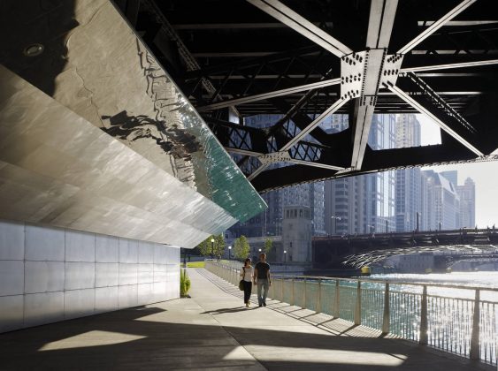 Chicago Riverwalk by Ross Barney Architects : Photo © Kate Joyce Studios