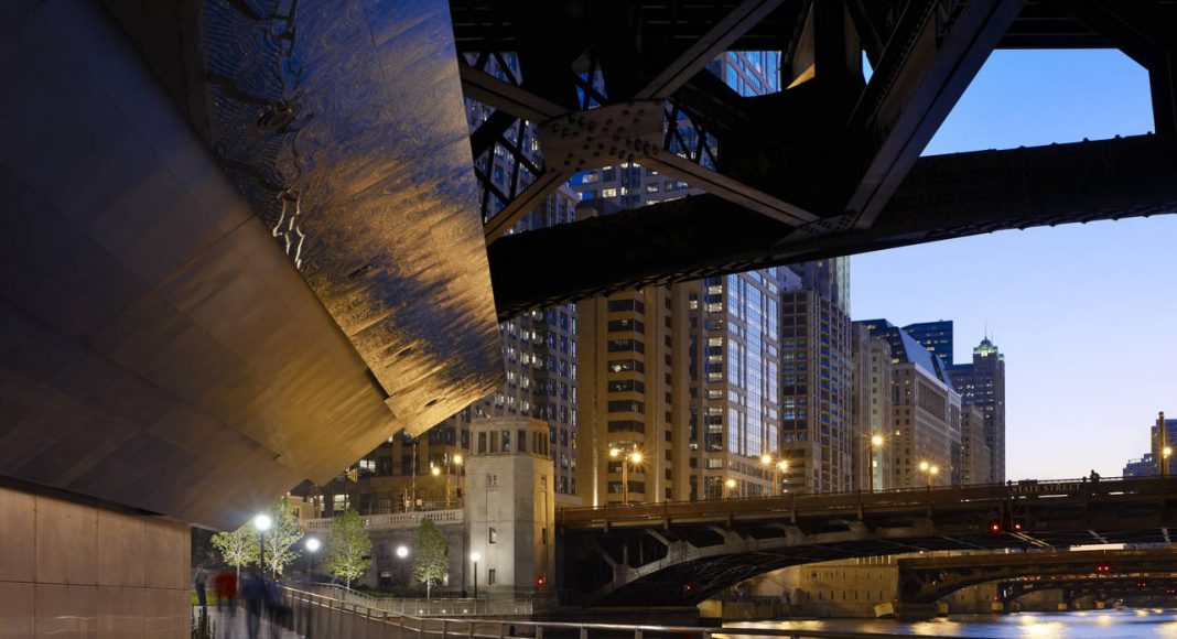 Chicago Riverwalk by Ross Barney Architects : Photo © Kate Joyce Studios
