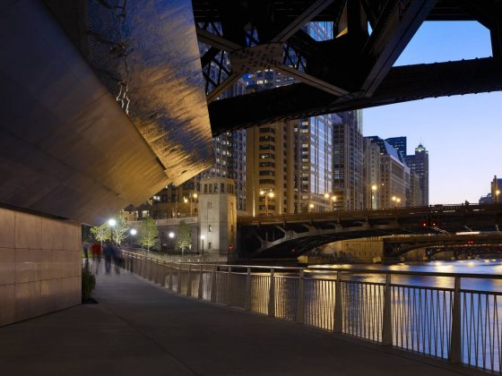 Chicago Riverwalk by Ross Barney Architects : Photo © Kate Joyce Studios