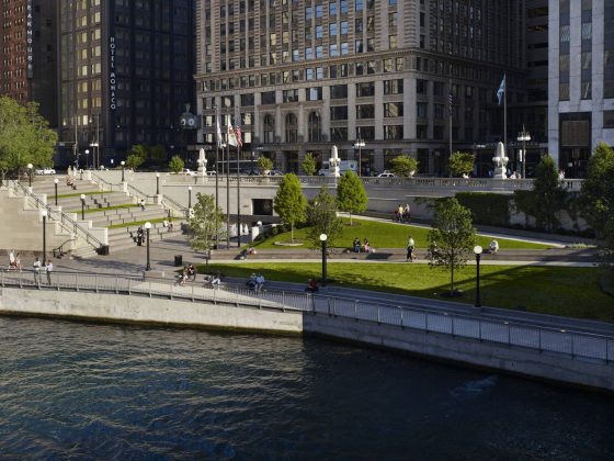 Chicago Riverwalk by Ross Barney Architects : Photo © Kate Joyce Studios