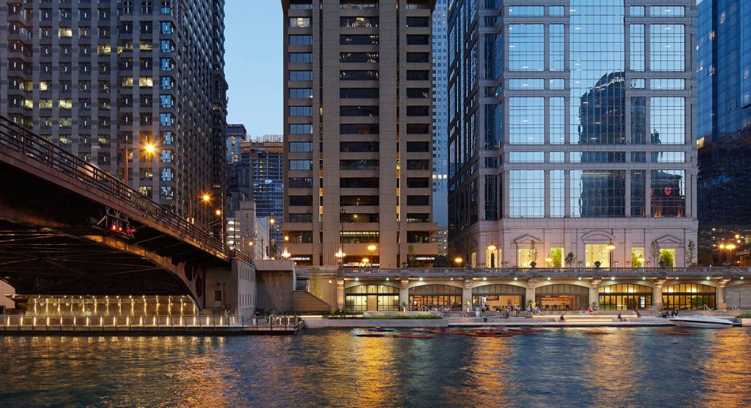 Chicago Riverwalk by Ross Barney Architects : Photo © Kate Joyce Studios