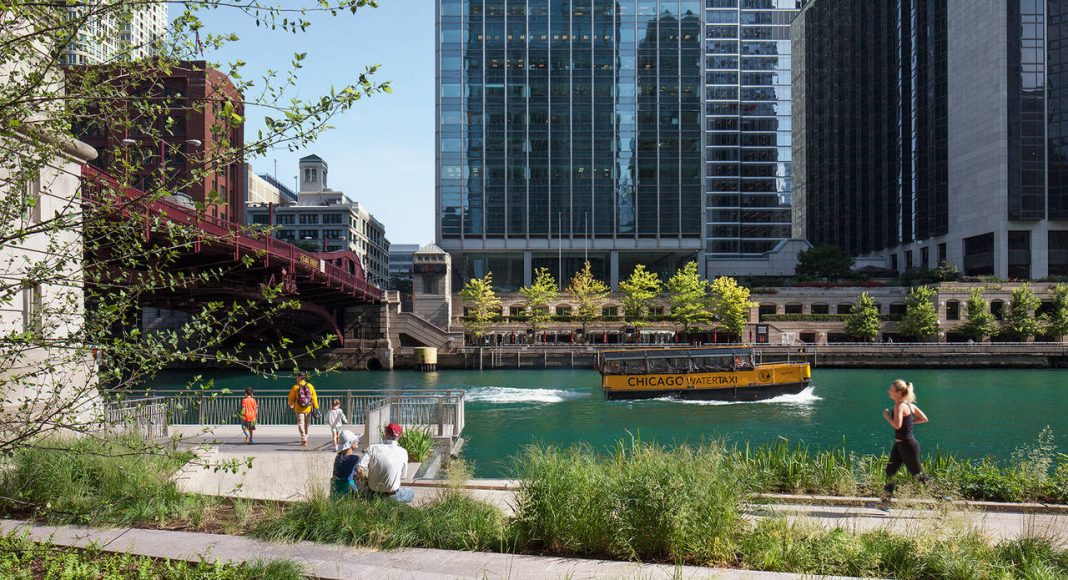 Chicago Riverwalk by Ross Barney Architects : Photo © Kate Joyce Studios