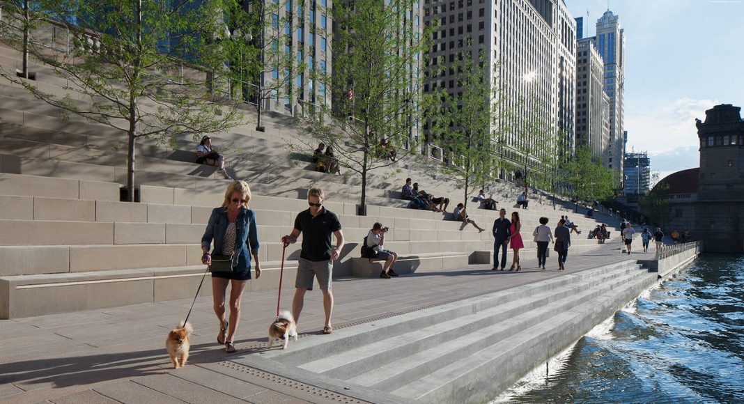 Chicago Riverwalk by Ross Barney Architects : Photo © Kate Joyce Studios