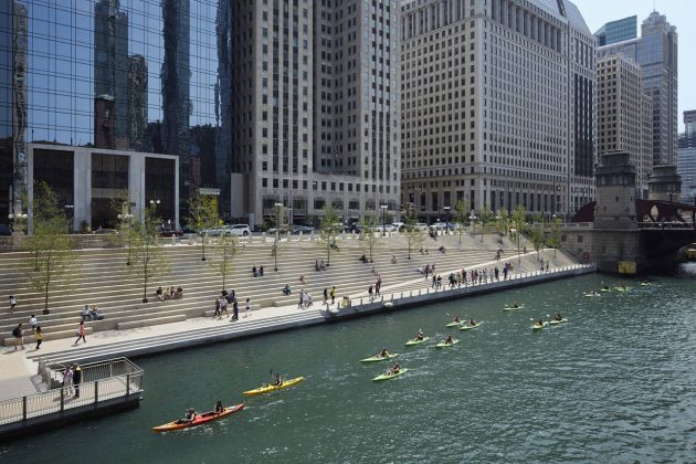 Chicago Riverwalk by Ross Barney Architects : Photo © Kate Joyce Studios