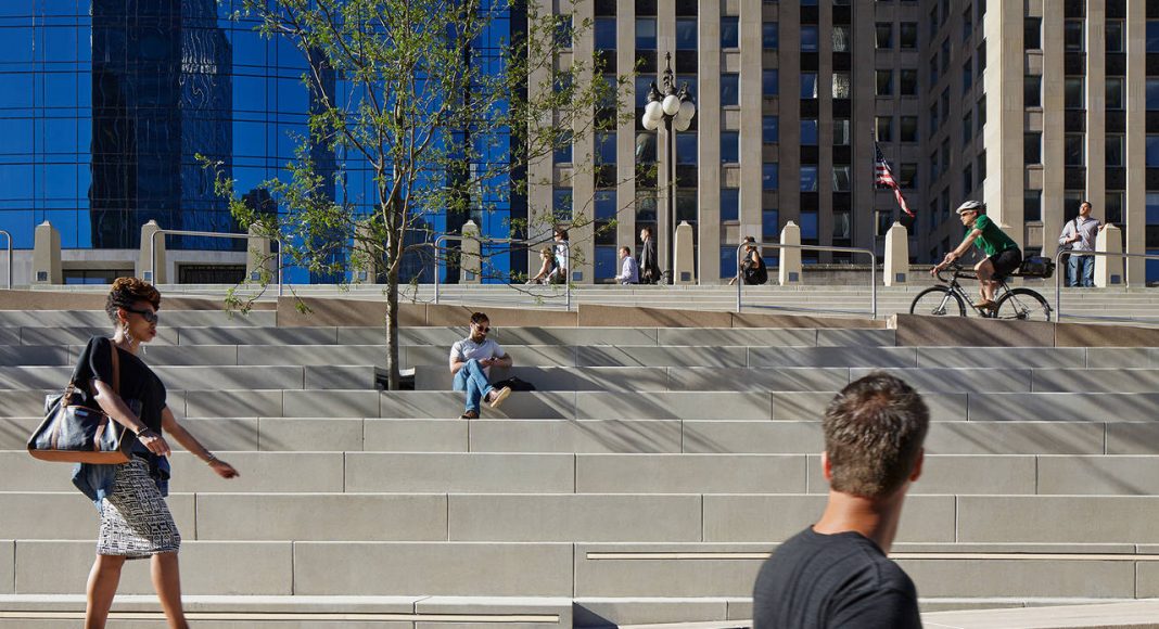 Chicago Riverwalk by Ross Barney Architects : Photo © Kate Joyce Studios