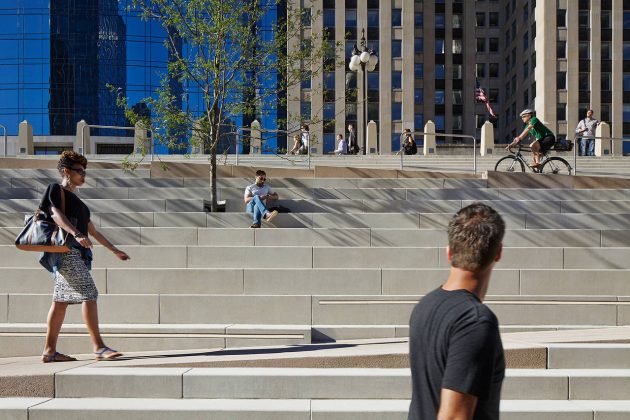 Chicago Riverwalk by Ross Barney Architects : Photo © Kate Joyce Studios