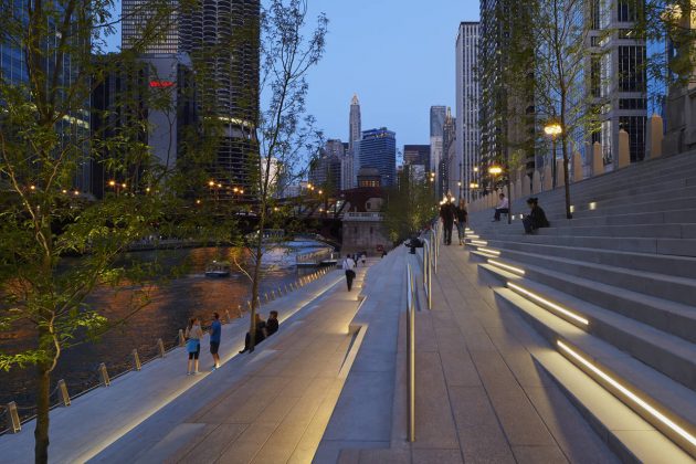 Chicago Riverwalk by Ross Barney Architects : Photo © Kate Joyce Studios