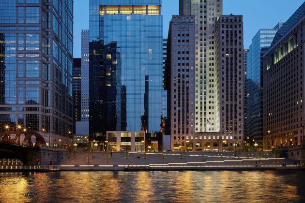 Chicago Riverwalk by Ross Barney Architects : Photo © Kate Joyce Studios