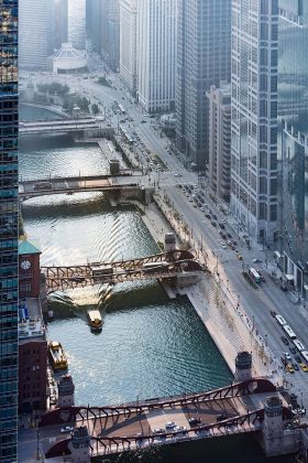 Chicago Riverwalk by Ross Barney Architects : Photo © Iwan Baan