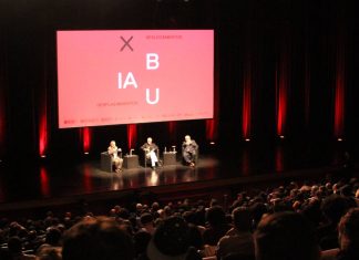 Colóquio Paulo Mendes da Rocha, Eduardo Souto Moura e Joao Carrilho da Graça : Fogografía © Denise Andrade