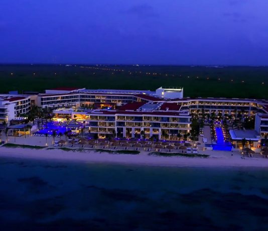 Inauguran Pulso Inmobiliario y AMResorts el Breathless Riviera Cancún : Render © Pulso Inmobiliario