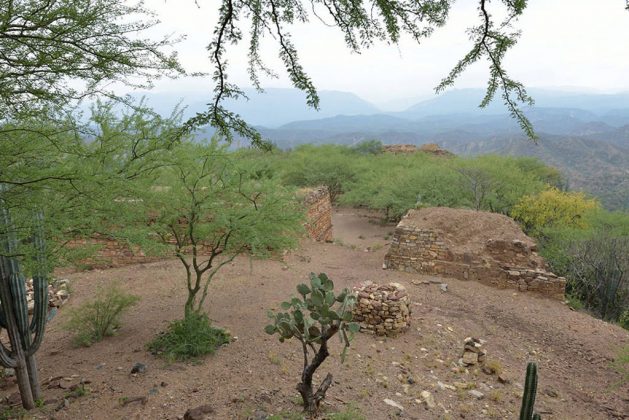 En su conjunto los sitios arqueológicos hablan de una larga historia de ocupación humana : Foto © CONANP