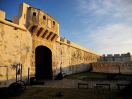 Dialogan en Campeche en torno al valor y los retos del patrimonio fortificado de México : Foto © Héctor Montaño INAH