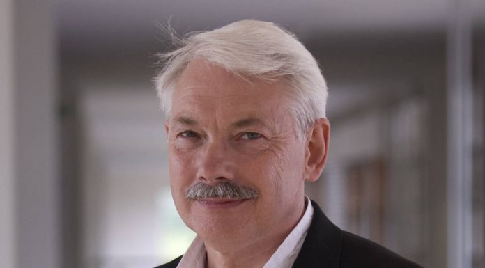 CEMEX otorga Premio Vida y Obra “Lorenzo H. Zambrano” a Peter Head Professor Peter Head : Photo credit © Prof. Peter Head, courtesy of Premio Vida y Obra “Lorenzo H. Zambrano” 2016