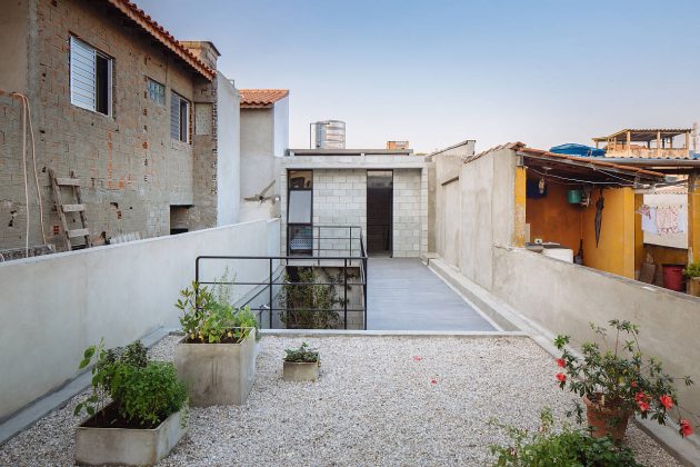 Casa Vila Matilde. Terra e Tuma Arquitetos Associados. Danilo Terra, Pedro Tuma y Fernanda Sakano. Brasil : Photo © Pedro Kok