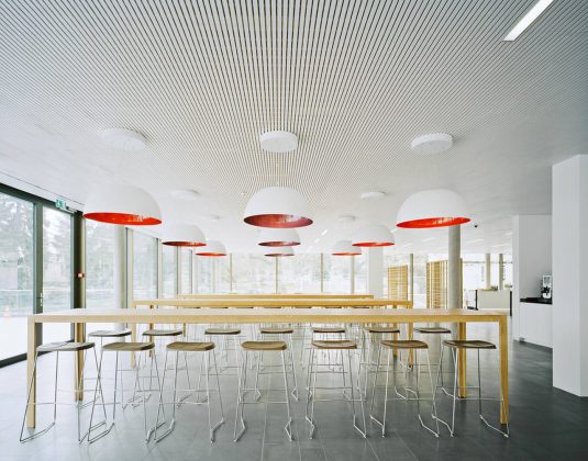 Restaurant World Trade Organization in Genève, Switzerland by Wittfoht Architekten : Photo credit © Brigida González