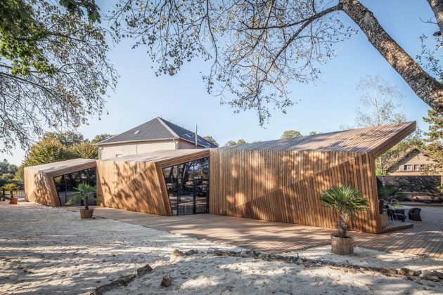 Restaurante BOOS Beach Club en Bridel, Luxemburgo by Metaform Architects : Photo credit © Steve Troes Fotodesign