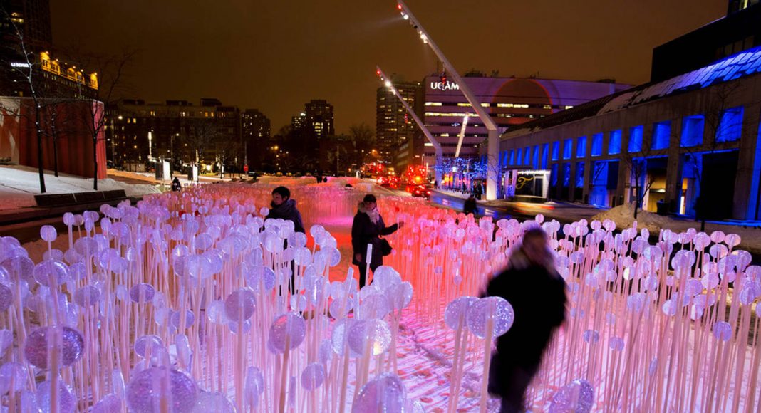 Entre les rangs, Place des Festivals, Quartier des Spectacles, Montreal : Photo credit © Martine Doyon