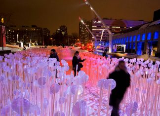 Entre les rangs, Place des Festivals, Quartier des Spectacles, Montreal : Photo credit © Martine Doyon