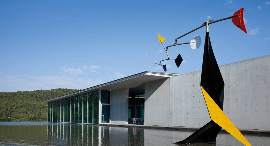 Art Center, Château La Coste, Le Puy Sainte-Réparade, France : Copyright © Shigeo Ogawa / TASCHEN