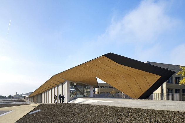 EPFL ArtLab by Kengo Kuma : Photo credit © Michel Denancé