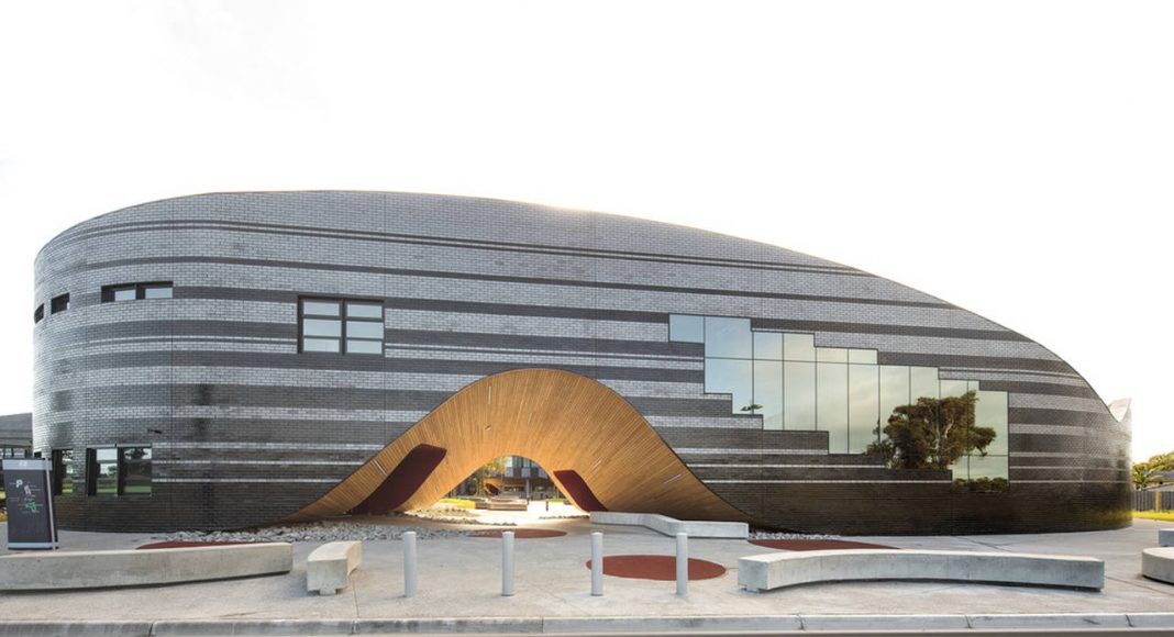 The Infinity Centre Main Entrance by McBride Charles Ryan : Photo credit © John Gollings