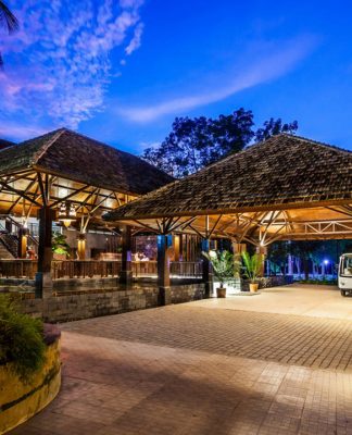 Dusai Resort & Spa en Bangladesh diseñado por VITTI Sthapati Brindo Ltd. Dusai Resort & Spa Entrance and Reception in Bangladesh por VITTI Sthapati Brindo Ltd. : Photo credit © Hasan Saifuddin Chandan