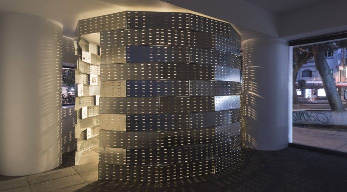 LIGA 24: La casa de las máquinas | UMWELT : Fotografía © Luis Gallardo, LGM Studio, cortesía de © LIGA