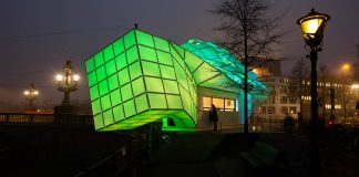 Eye_Beacon Pavilion for the Amsterdam Light by UNStudio and MDT-tex : Photo © Janus van den Eijnden