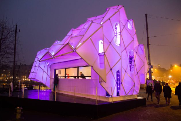 Eye_Beacon Pavilion for the Amsterdam Light by UNStudio and MDT-tex : Photo © Janus van den Eijnden