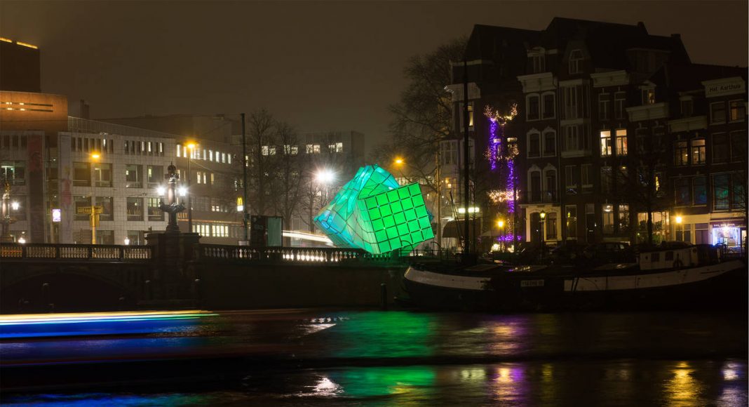 Eye_Beacon Pavilion for the Amsterdam Light by UNStudio and MDT-tex : Photo © Janus van den Eijnden