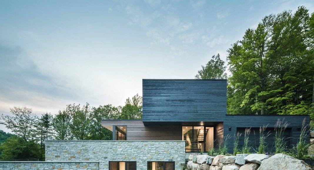 Residencia L'Estrade en Saint-Adolphe-d'Howard by MU Architecture : Photo credit © Ulysse Lemerise Bouchard