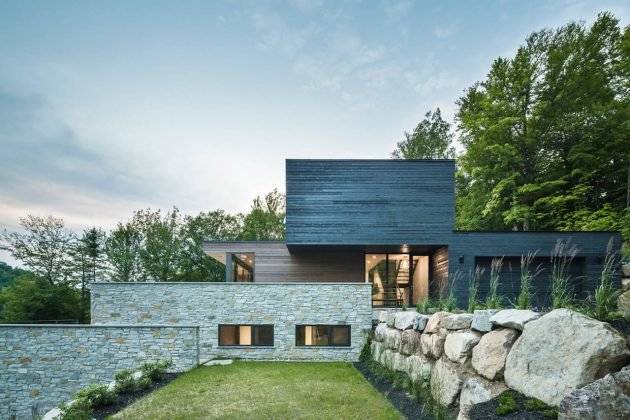 Residencia L'Estrade en Saint-Adolphe-d'Howard by MU Architecture : Photo credit © Ulysse Lemerise Bouchard