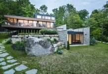 Residencia L'Estrade en Saint-Adolphe-d'Howard by MU Architecture : Photo credit © Ulysse Lemerise Bouchard