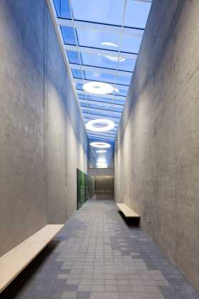 Light Fittings beneath a continuous roof light : Photo credit © Markus Kaiser