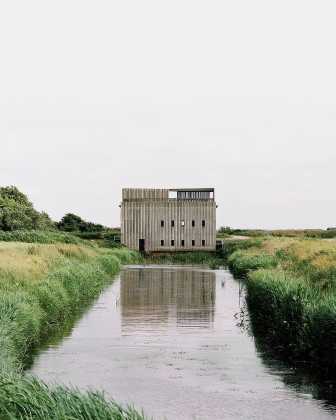 Skjern, DK Skjern River Pump Stations : Photo © Rasmus Norlander